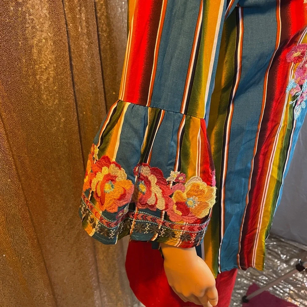 Savanna Jane Embroidered Blouse bell sleeves boho hippie turquoise colorful SZ S - Picture 6 of 11